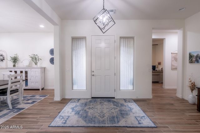 13770 W BLOSSOM Way, Litchfield Park, AZ 85340