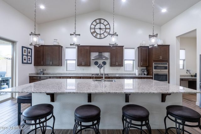 13770 W BLOSSOM Way, Litchfield Park, AZ 85340