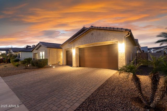 13770 W BLOSSOM Way, Litchfield Park, AZ 85340