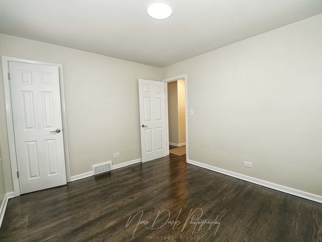 37684 N Sheridan Road, Beach Park, IL 60087