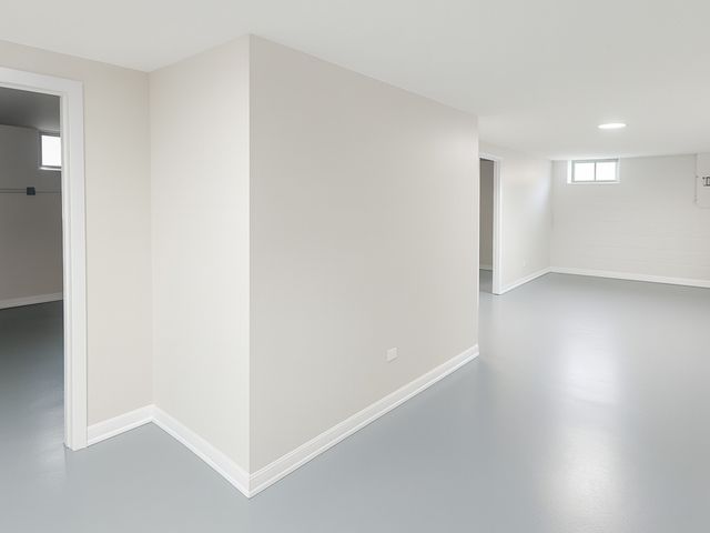 37684 N Sheridan Road, Beach Park, IL 60087