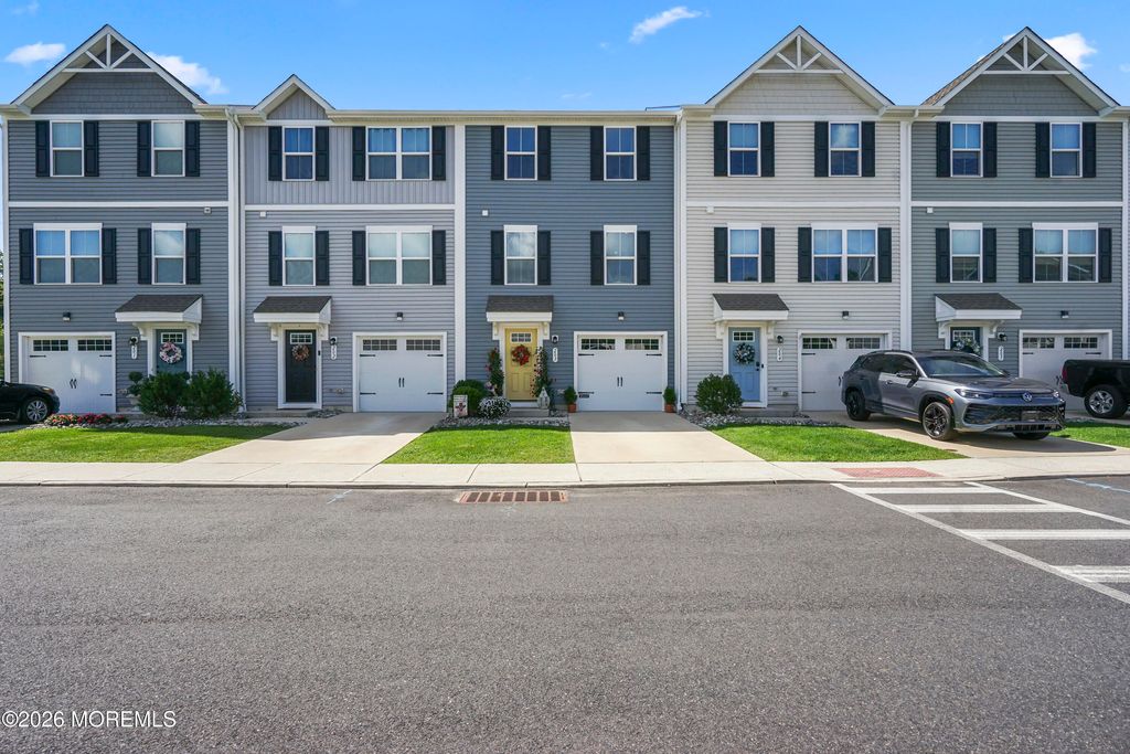 203 Cyprus Court 203, Forked River, NJ 08731