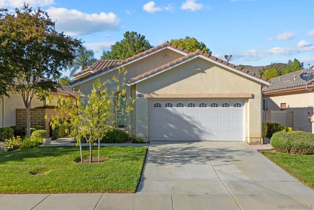 27992 Whisperwood Dr, Menifee, CA 92584