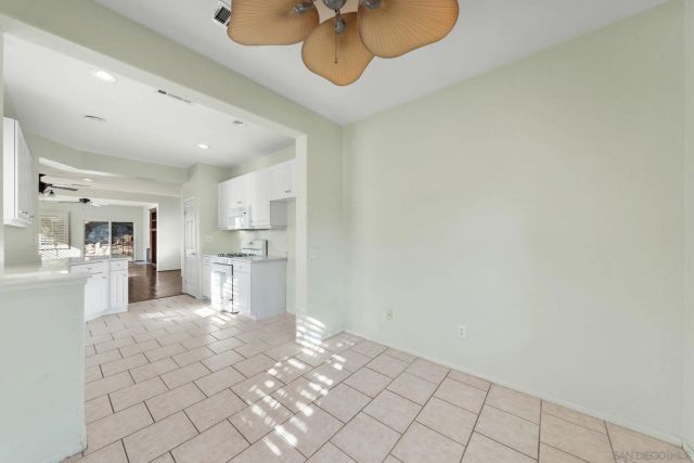 27992 Whisperwood Dr, Menifee, CA 92584