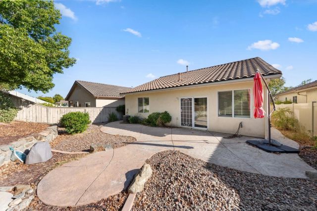 27992 Whisperwood Dr, Menifee, CA 92584