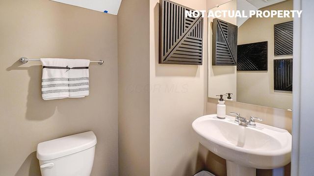 6306 Marinelli Drive N, Columbus, OH 43228