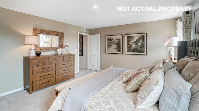 6306 Marinelli Drive N, Columbus, OH 43228