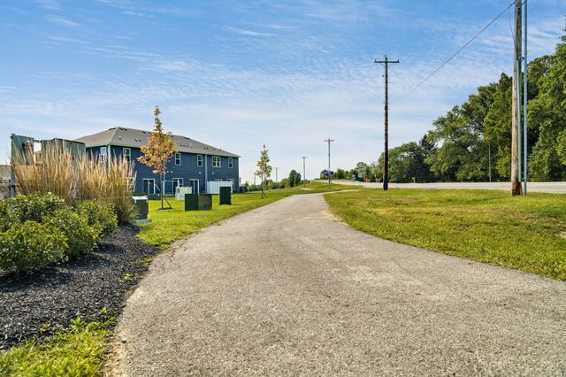 6306 Marinelli Drive N, Columbus, OH 43228