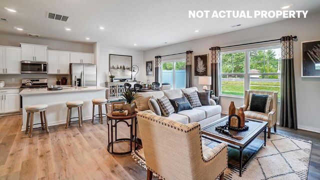 6306 Marinelli Drive N, Columbus, OH 43228