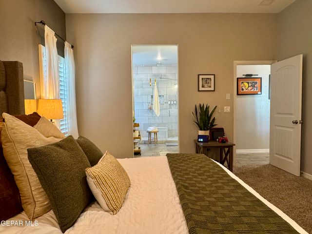 13684 GLEN VISTA Lane, Horizon City, TX 79928