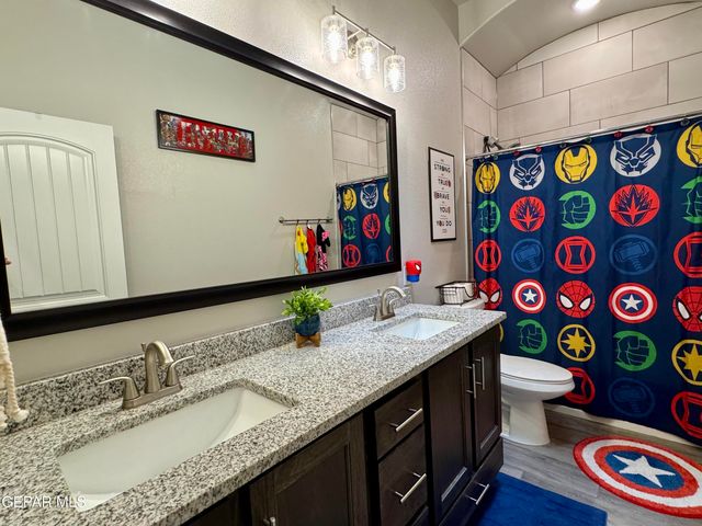 13684 GLEN VISTA Lane, Horizon City, TX 79928