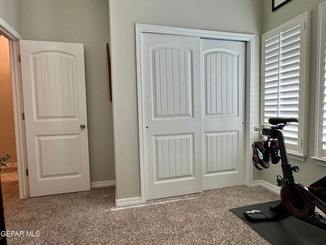 13684 GLEN VISTA Lane, Horizon City, TX 79928