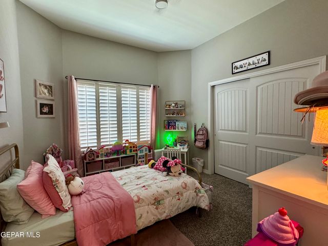 13684 GLEN VISTA Lane, Horizon City, TX 79928