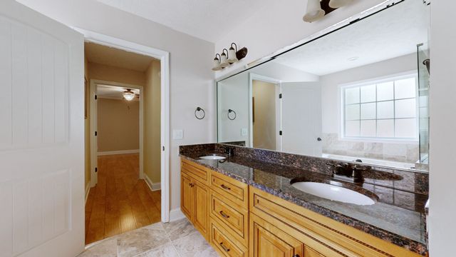 2240 Killington Dr, Clarksville, TN 37040