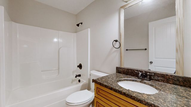 2240 Killington Dr, Clarksville, TN 37040