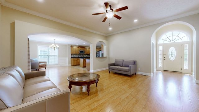 2240 Killington Dr, Clarksville, TN 37040