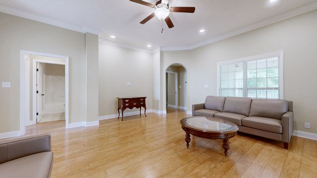 2240 Killington Dr, Clarksville, TN 37040