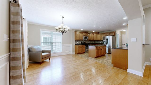 2240 Killington Dr, Clarksville, TN 37040