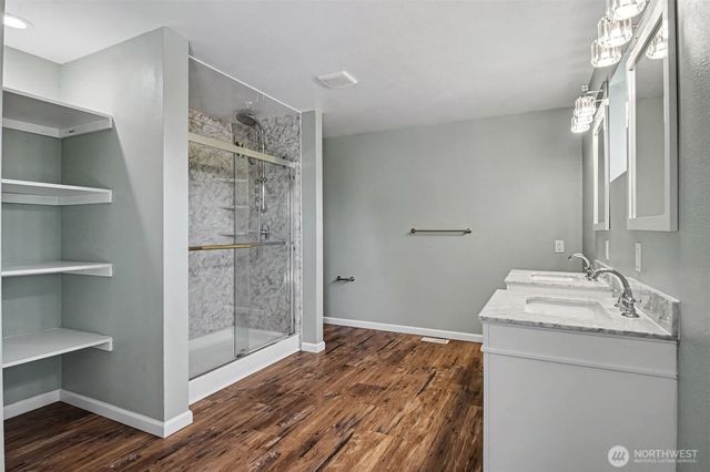 9506 185th Street E, Puyallup, WA 98375