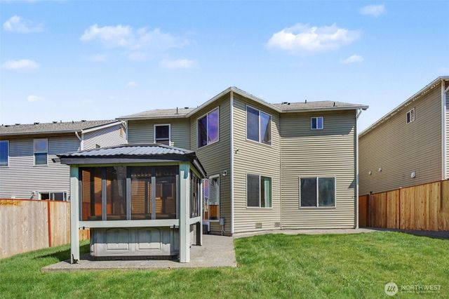 9506 185th Street E, Puyallup, WA 98375