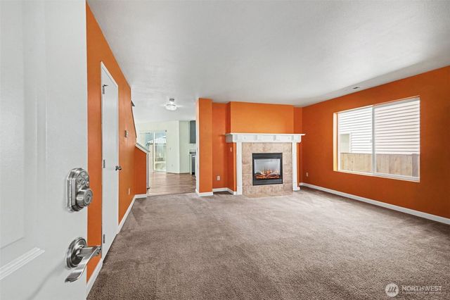 9506 185th Street E, Puyallup, WA 98375