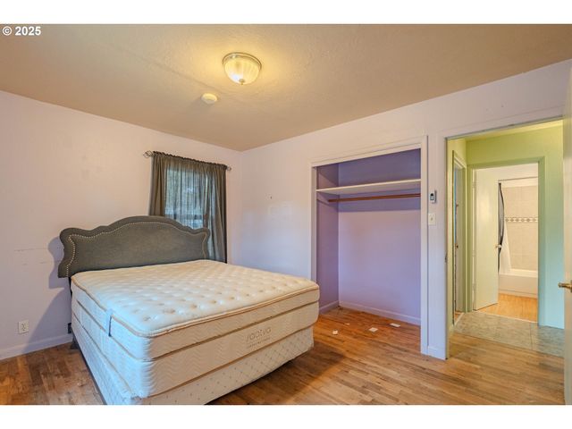 12 SHORT RUN Rd, Carson, WA 98610