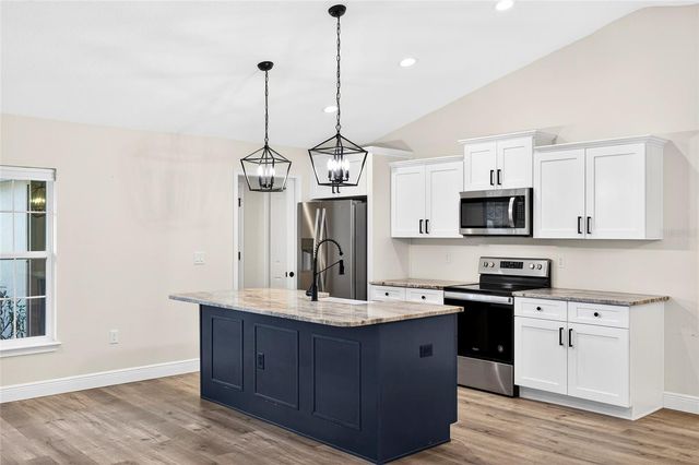 10470 SW 139TH COURT, Dunnellon, FL 34432