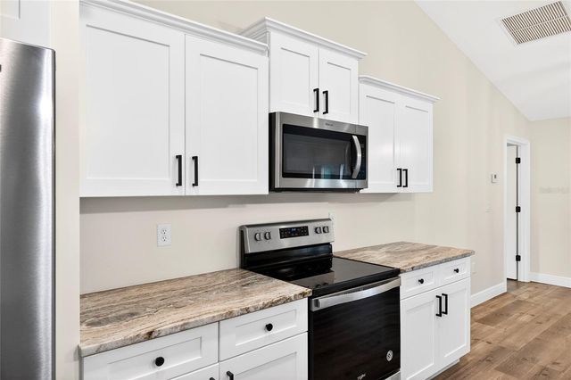 10470 SW 139TH COURT, Dunnellon, FL 34432