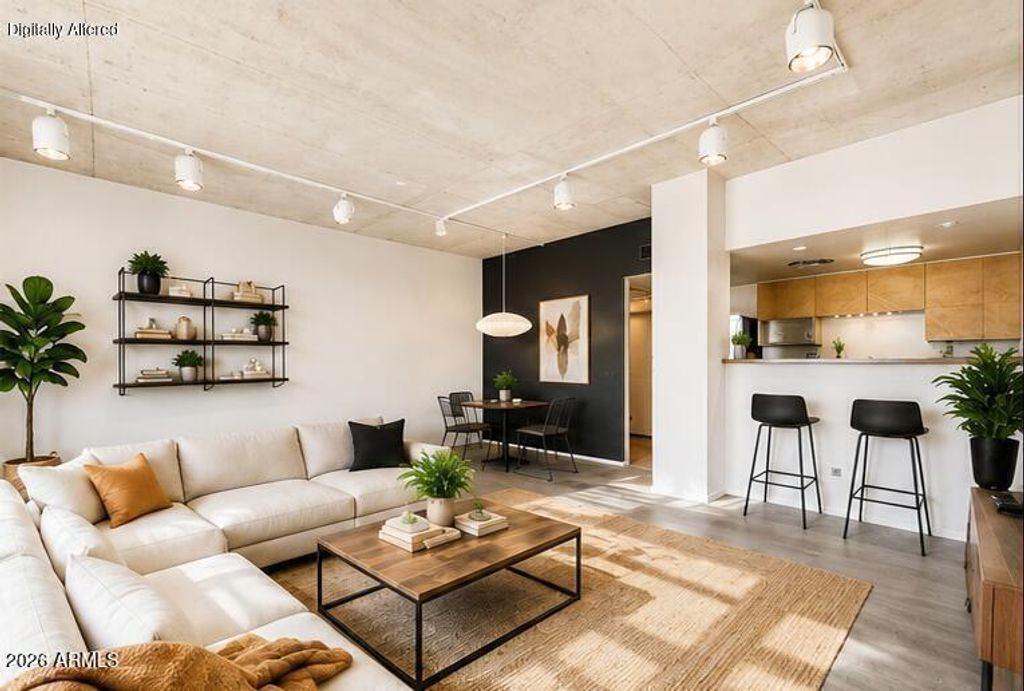 207 W CLARENDON Avenue 3H, Phoenix, AZ 85013 — exterior