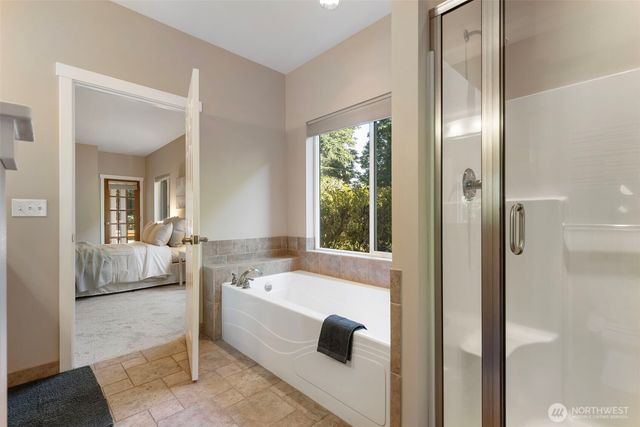 2007 NE Dingley Road, Bainbridge Island, WA 98110