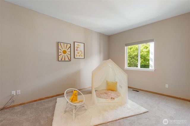 2007 NE Dingley Road, Bainbridge Island, WA 98110