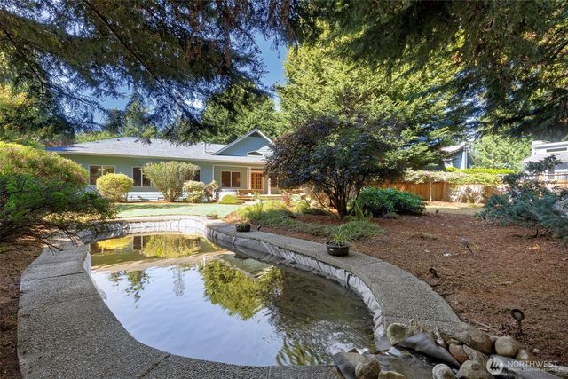 2007 NE Dingley Road, Bainbridge Island, WA 98110