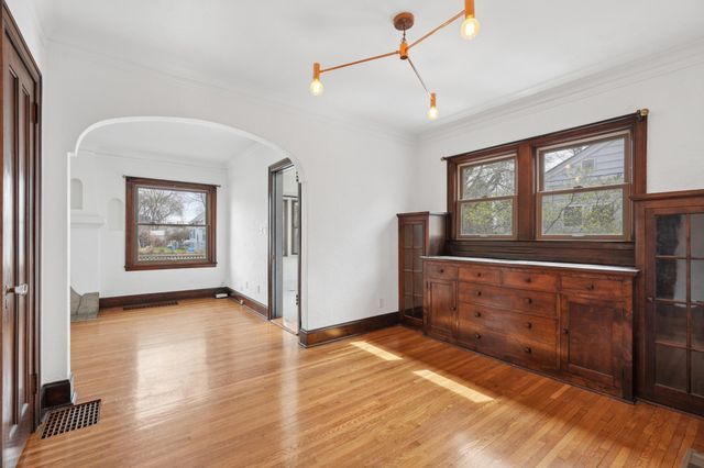 3700 24th Avenue S, Minneapolis, MN 55406