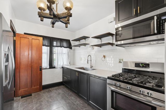 3700 24th Avenue S, Minneapolis, MN 55406