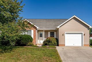 3120 PRIDE CIR, Broadway, VA 22815