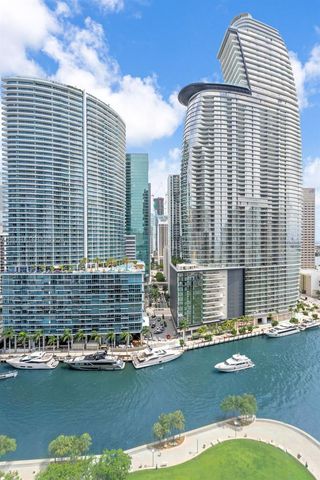 475 Brickell Avenue 2215, Miami, FL 33131