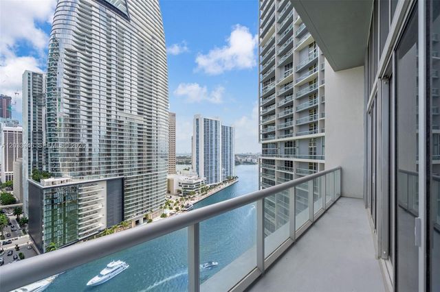 475 Brickell Avenue 2215, Miami, FL 33131