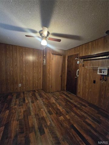 1301 N Carleton Street, Farmington, MO 63640