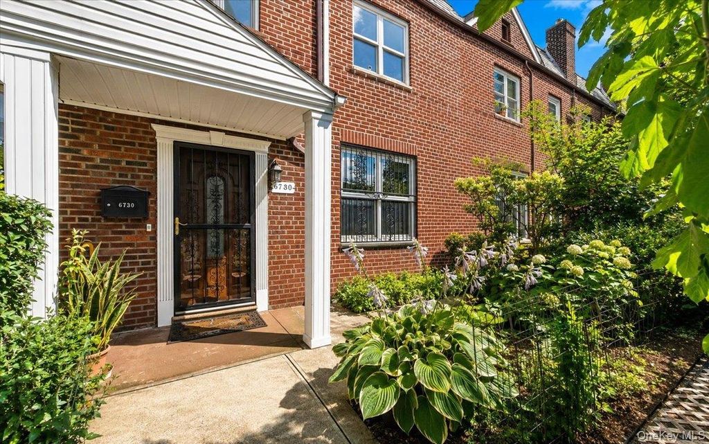 67-30 Harrow Street, Forest Hills, NY 11375 — photo 3