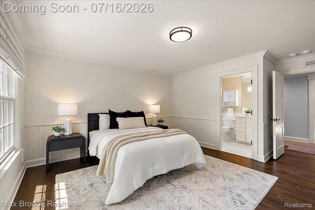 620 Lakeside Drive, Birmingham, MI 48009