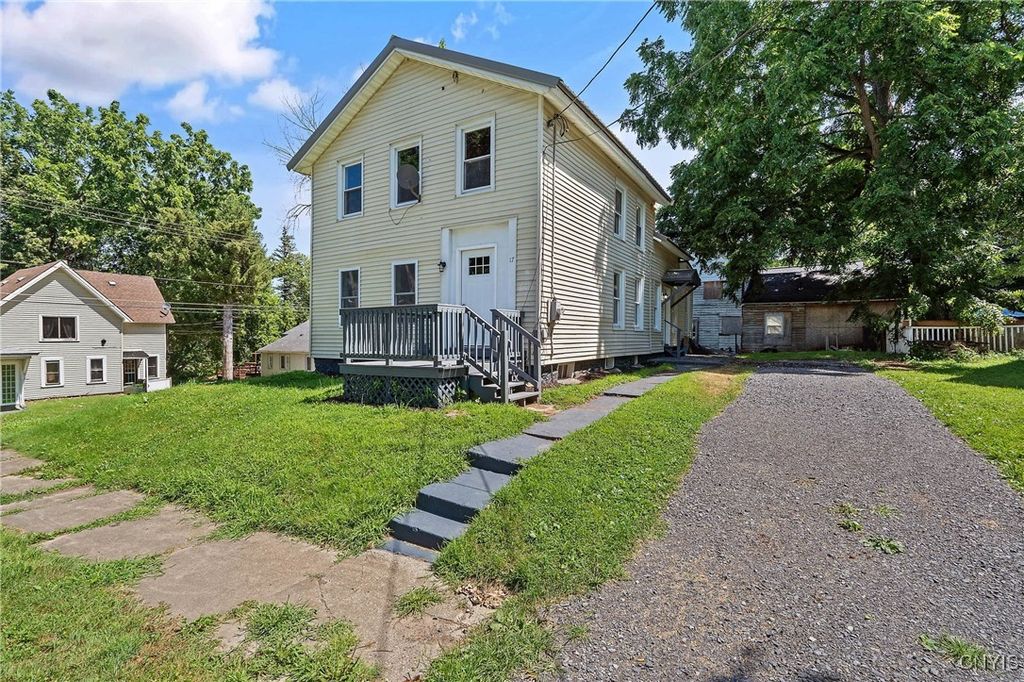 17 North 5th Street, Fulton, NY 13069