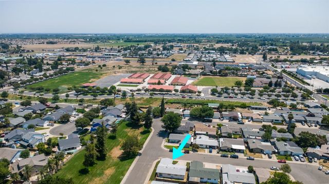 3501 Larisa Ln, Ceres, CA 95307