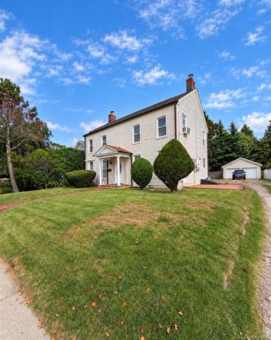 2521 Grand Avenue, Baldwin, NY 11510