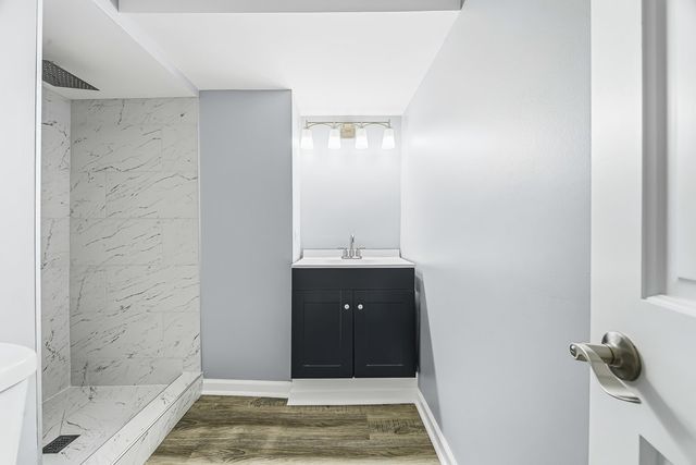 4024 W 106th Street, Oak Lawn, IL 60453