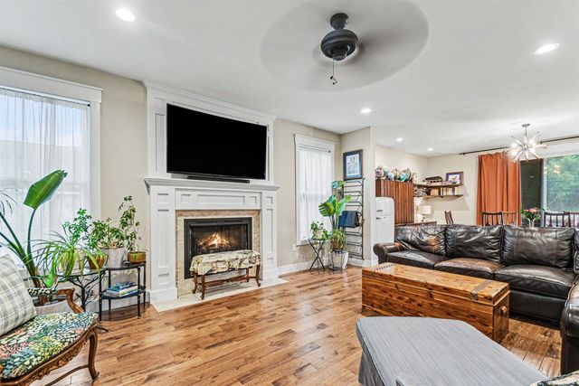 1019 N Lawrence Street, South Bend, IN 46617