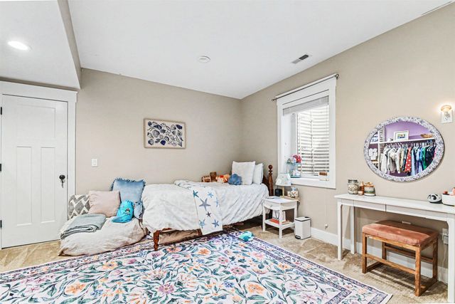 1019 N Lawrence Street, South Bend, IN 46617