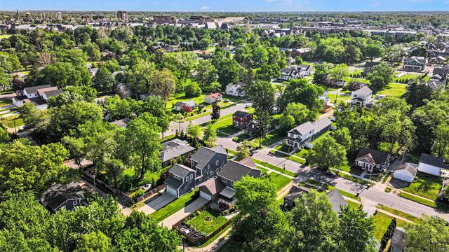 1019 N Lawrence Street, South Bend, IN 46617