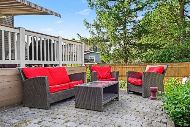 1019 N Lawrence Street, South Bend, IN 46617