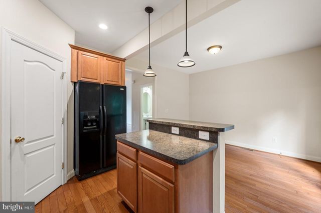 5211 PAN TOPS, Stephens City, VA 22655