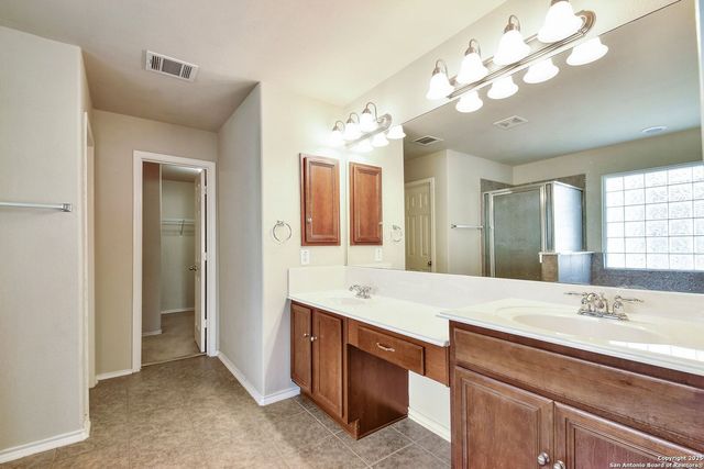 638 Horn Run, San Antonio, TX 78245